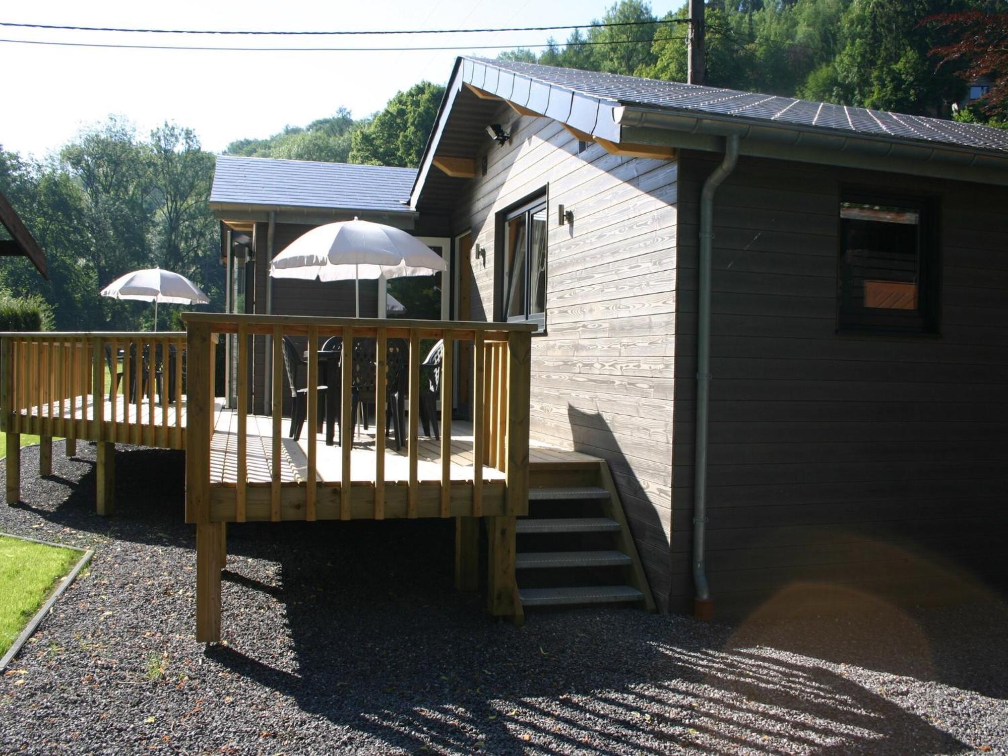 Chalet Near Ourthe River And The City Of Durbuy Vieuxville Exterior photo