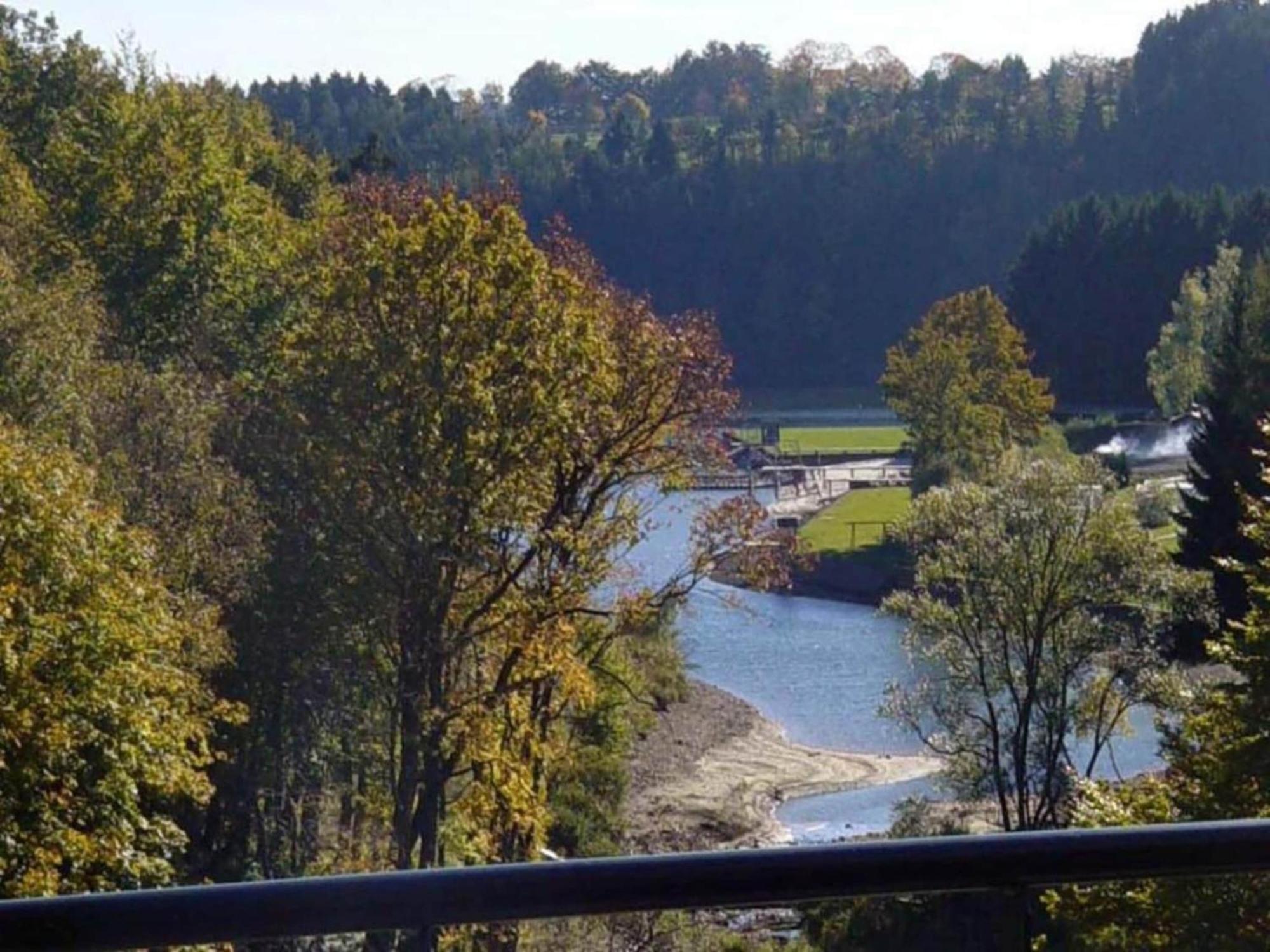 Chalet Near Ourthe River And The City Of Durbuy Vieuxville Exterior photo